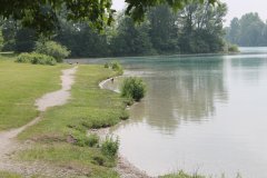 Hunde am Karlsfelder See von Oktober bis März – Es gilt eine Leinenpflicht